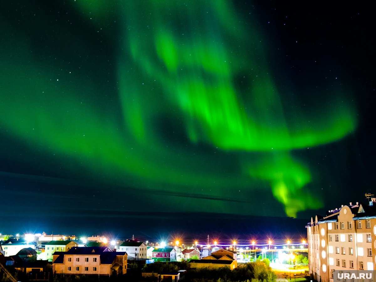Новости - Пермяки в ударе: бросили всё и рванули на край света за хайповым северным сиянием и лайками Пермяки в ударе: бросили всё и рванули на край света за хайповым северным сиянием и лайками - новости