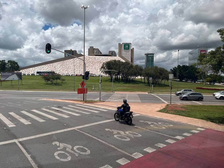 Новости - Бразилиа: Утопия в форме самолета, или Как построить столицу за 1000 дней и не сойти с ума новости