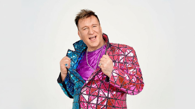 Новости - Из дворницкой в Книгу Гиннесса: Сергей Пенкин разменял седьмой десяток, но голос всё так же блестит стразами новости