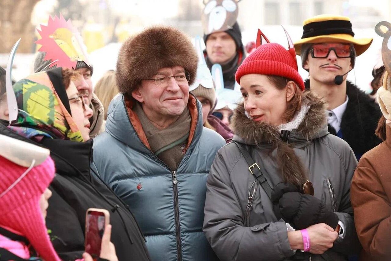 Новости - Звезды на льду, или Как Хабенский и Медведева растопили ВДНХ: 40 миллионов причин надеть коньки и улыбнуться новости