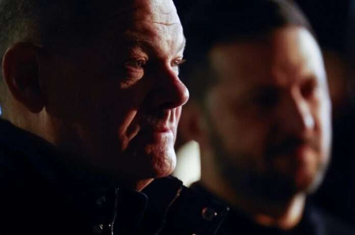 Шольц: ФРГ будет вооружать Украину даже после окончания конфликта - новости