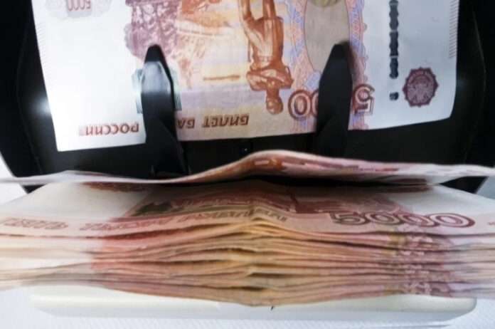 Вас когда-нибудь удивляло, что ваш сосед по лестничной площадке, который, кажется, каждое утро внезапно уходит “по делам”, вдруг... - новости