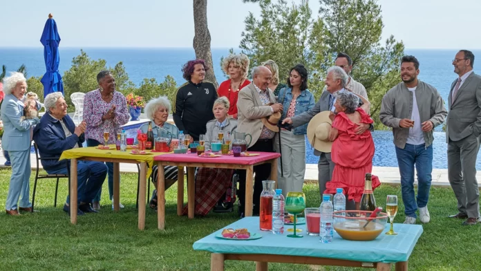 Прибавка к пенсии: комедия на фоне немножко грустной драмы - новости