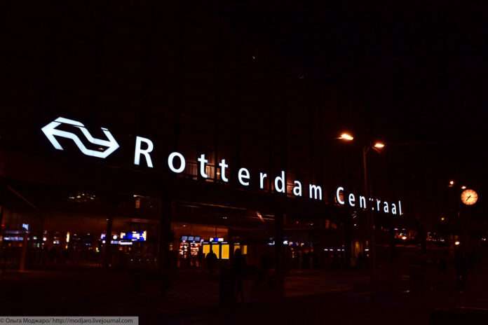 В Роттердаме — новости дня, которые не оставят равнодушным ни одного любителя забавных путешествий! Представьте себе — маршрутка... - новости
