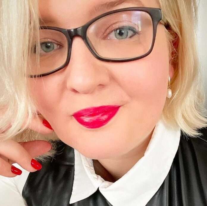 Вера Фетищева, исполнительный директор компании Capella Film, покидает свой пост. Ну что ж, шесть лет в киноиндустрии — это вам ... - новости