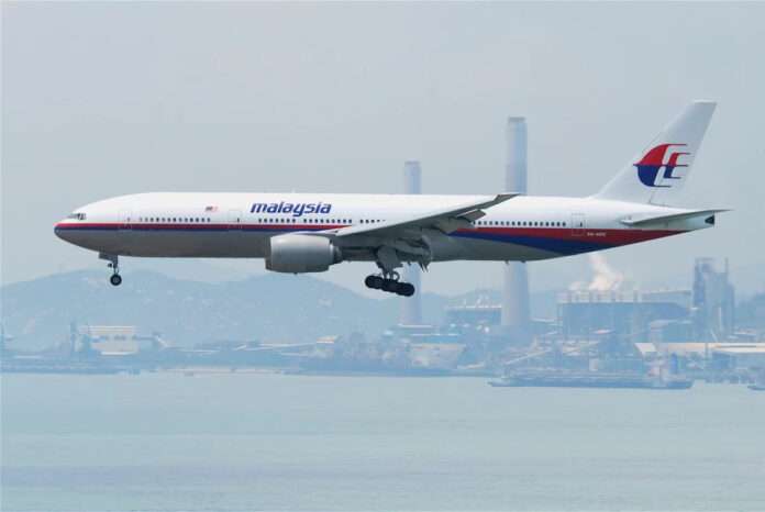 ​Пьяный россиянин покусал бортпроводников во время полёта в Таиланд - новости