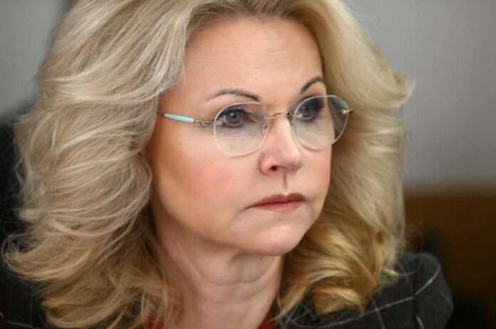 ​Голикова: уровень бедности в РФ прошлом году стал самым низким в истории - новости