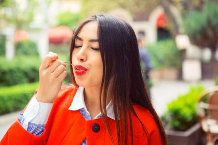 ​Народные приметы на 2 мая: Не облизывай ложку, муж охромеет - новости