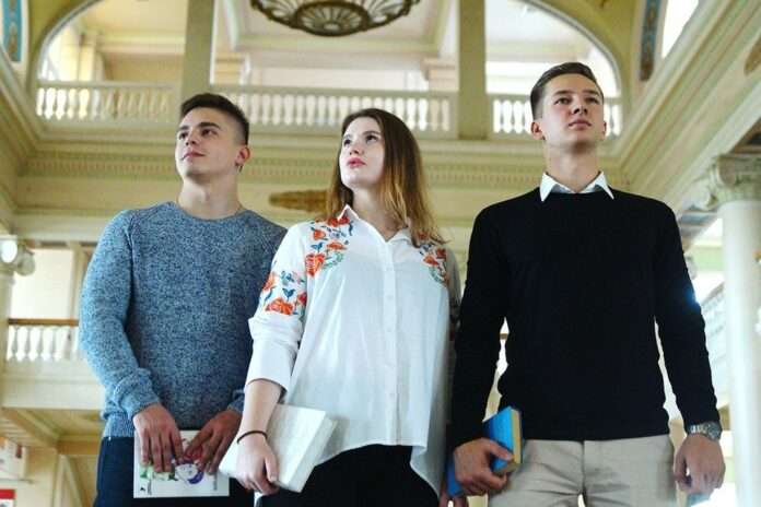 ​Стало известно, когда в России ждать прироста молодежи - новости