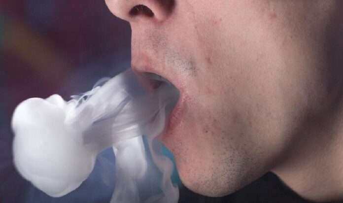 В России готовятся принять закон о полном запрете вейпов - новости