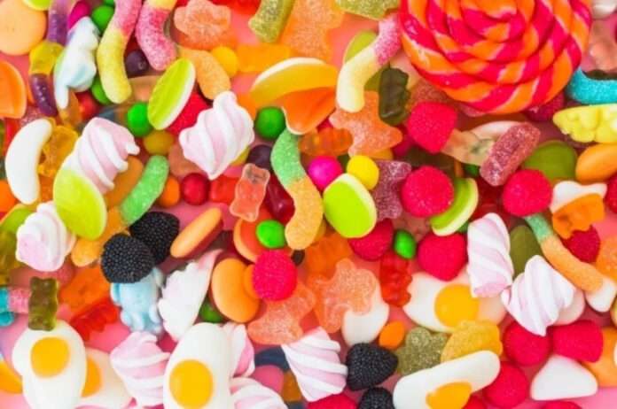 ​Врач Ноев рассказала, почему появляется тяга к сладкому и солёному - новости