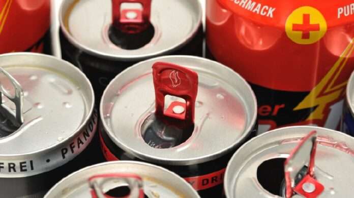 Сахарный крючок: названы последствия употребления энергетиков - новости