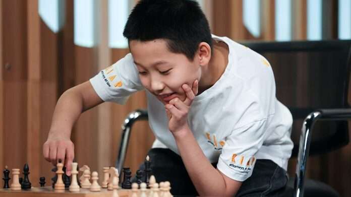 ​Российский шахматист Шогджиев стал самым юным международным мастером в истории - новости