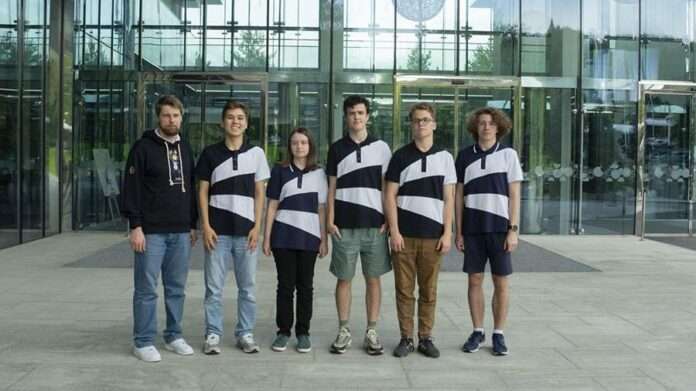 ​Путин поздравил школьников из РФ с достойным участием на IT-олимпиаде в Боливии - новости