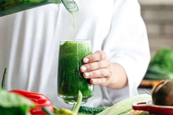 ​Врач Мизинова навала напиток, который позволит сохранить запас бодрости - новости