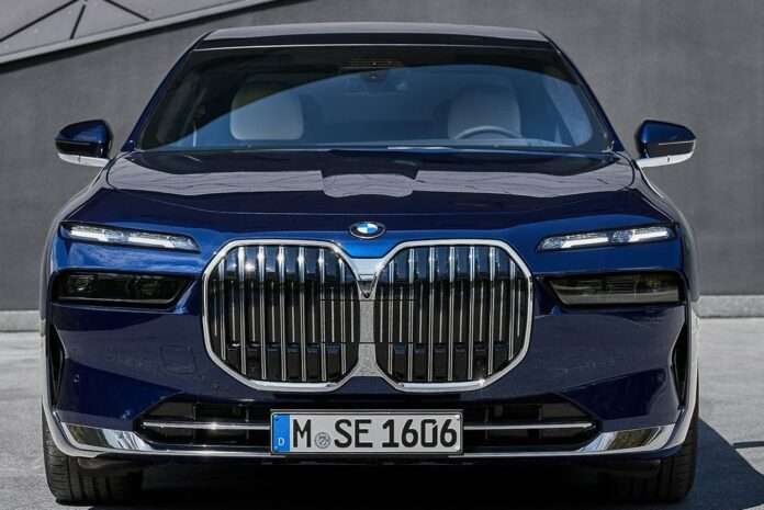 ​BMW назвала причины увеличения 