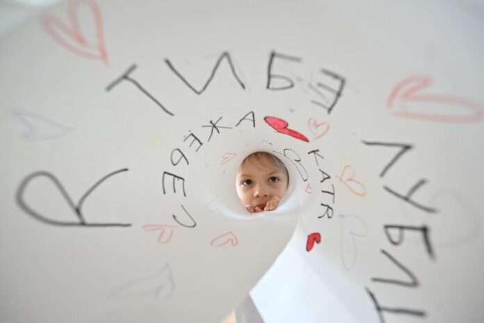 ​В России увеличат потолок пособия по уходу за ребенком: сколько составит максимальный размер - новости