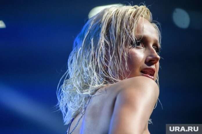 ​Клава Кока впервые получила «Золотой граммофон» - новости