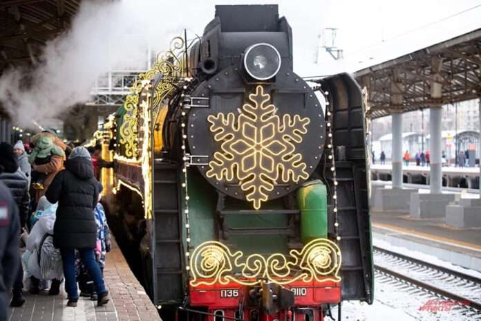 ​Поезд Деда Мороза начнет путешествие по городам России 19 ноября - новости
