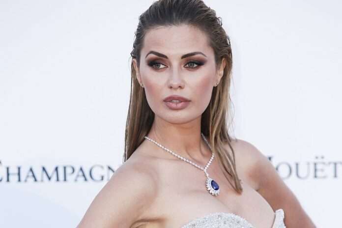 Боня нацелилась на биоматериал Дурова, вот такие у нас забористые новости. - новости