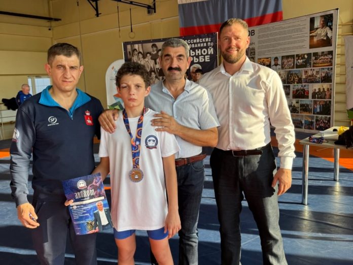 Сын пермского депутата и звезды «Реальных пацанов» представит Прикамье на чемпионате России по вольной борьбе... - новости