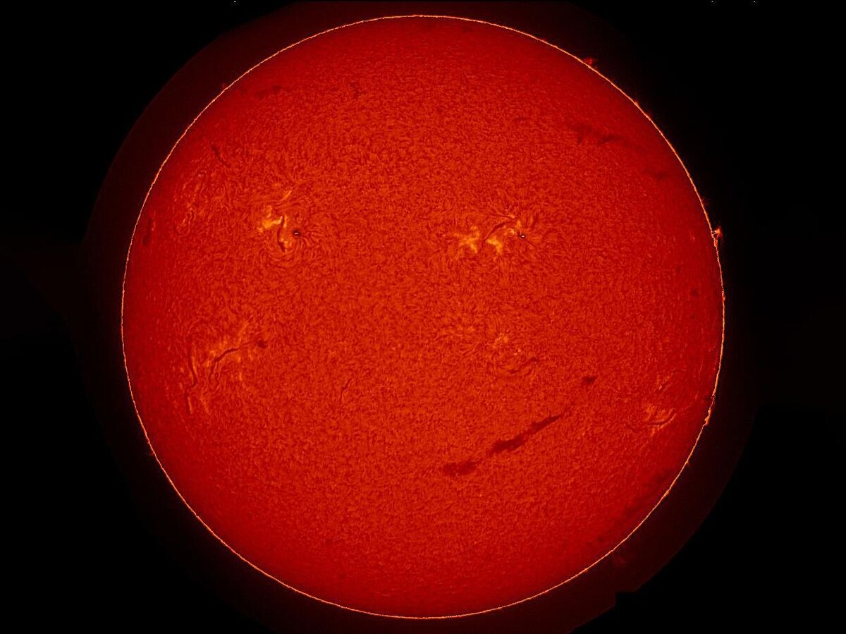 Улыбающееся Солнце