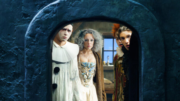 Иллюстрация Буратино с золотым ключиком, символизирующая взлом или успех.