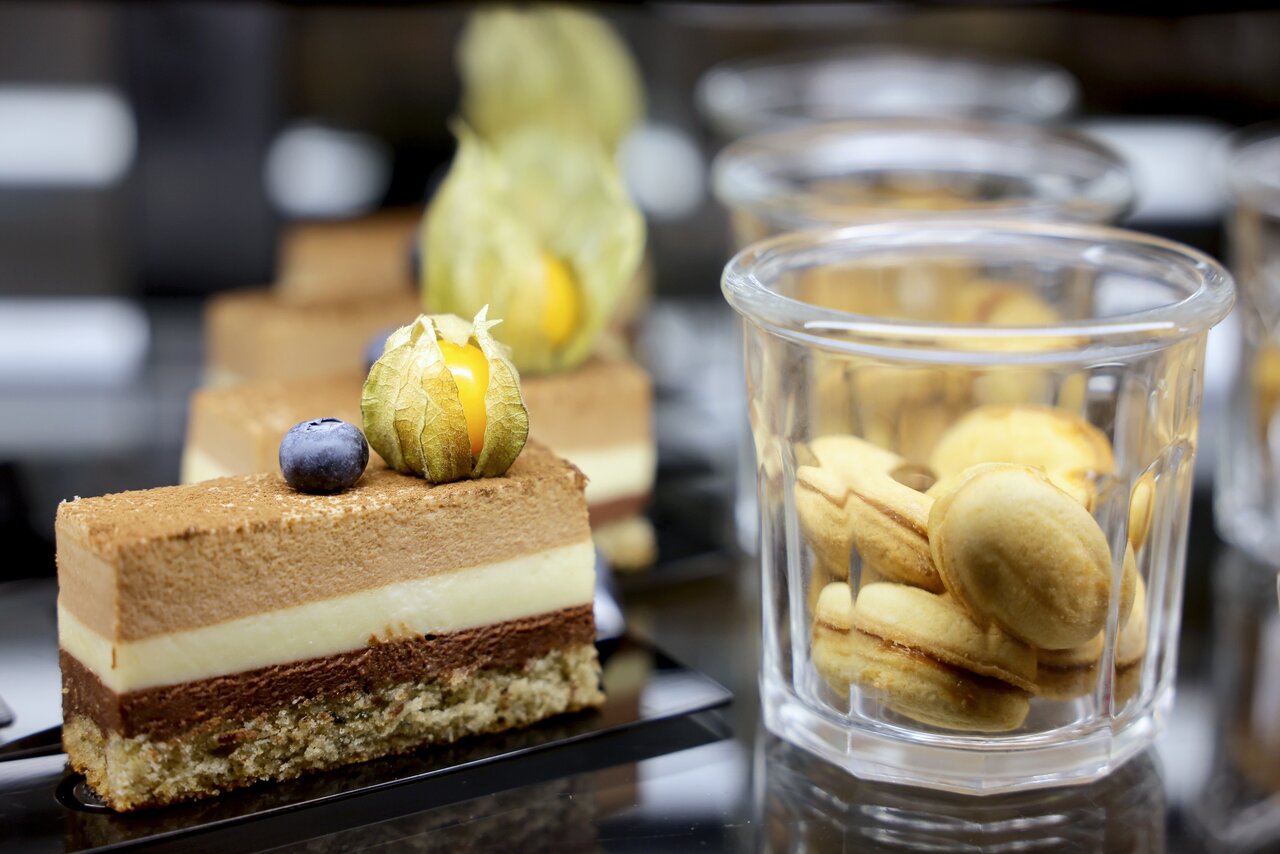 Повара за работой