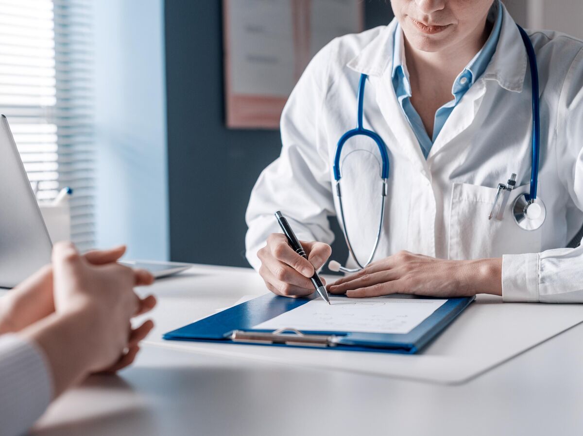 Врач будущего с морковкой и эликсиром бессмертия