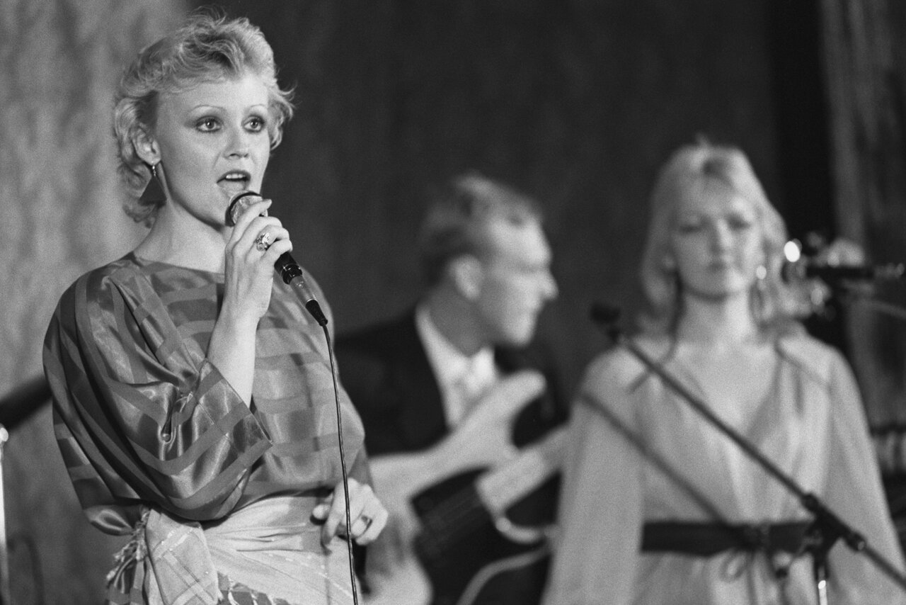 Выступление на сцене