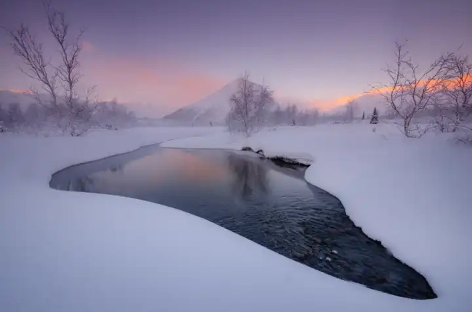 Пейзаж с озером