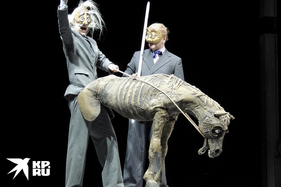 Сценография спектакля