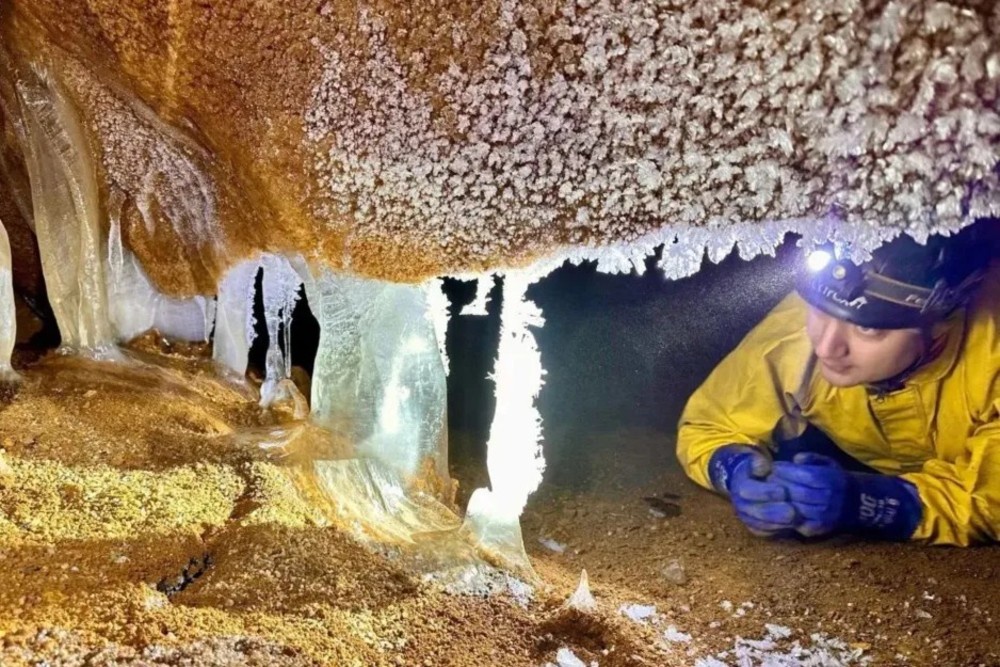 Вход в пещеру
