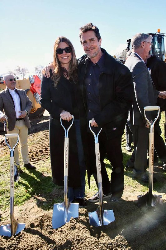 Кристиан Бейл на стройке