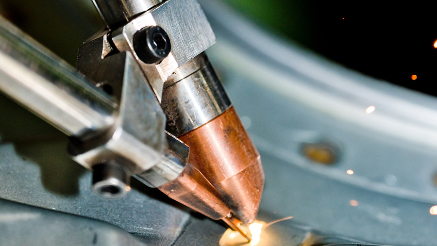 Роботизированная линия сборки Lada Azimut