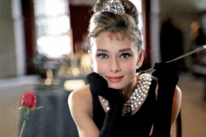 Брошь Одри Хепберн, проданная на аукционе