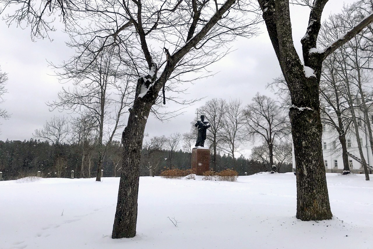 Паломники на Валааме