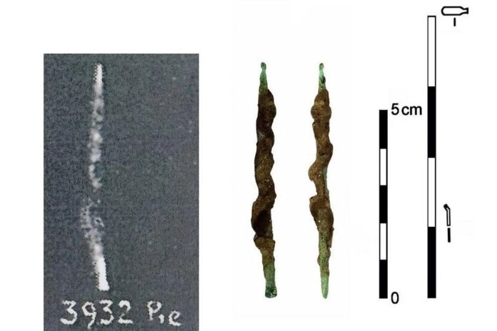 Археологические находки, связанные с пирамидами, и изображение старинной зубочистки.