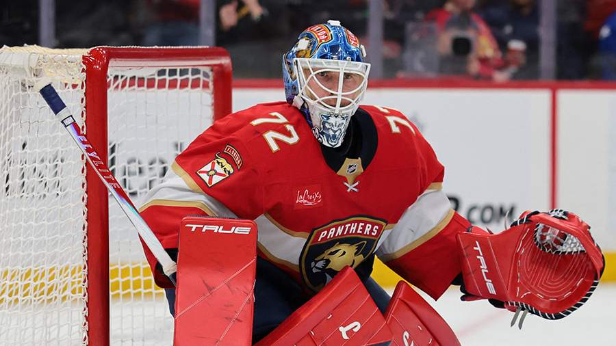 Сергей Бобровский в воротах