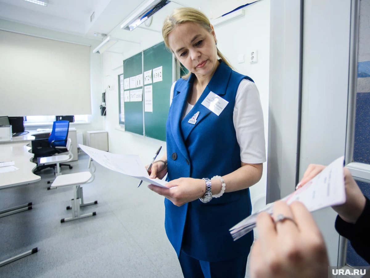 Школьники на уроке