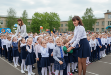 Многодетные семьи Тувы одевают юных гениев за счет бюджета