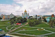 Студенты создают стрит-арт на фасадах зданий в Саранске