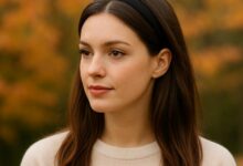 Ободок, символизирующий путь от школьной жизни к красной дорожке