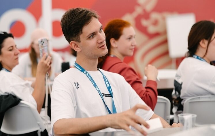 Форум 'Бирюса' обсудил карьерный рост молодежи